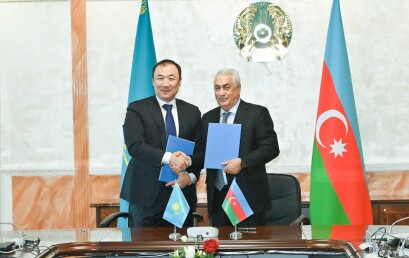 Qazaxıstan və Azərbaycan dəmir yolları arasında logistika sahəsində əməkdaşlığa dair saziş imzalanıb