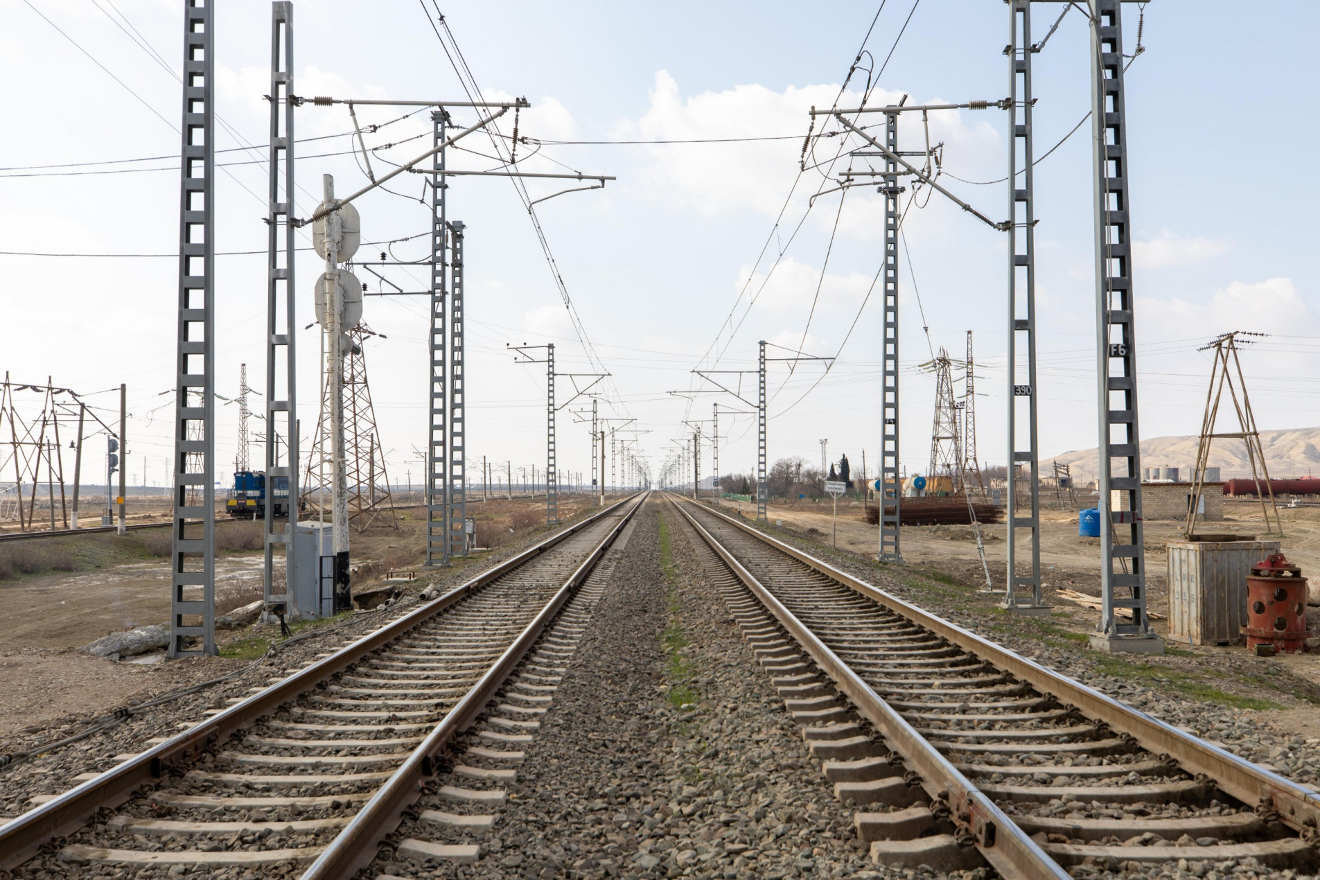 The reconstruction of the Alat-Osmanli-Astara railway line is progressing rapidly