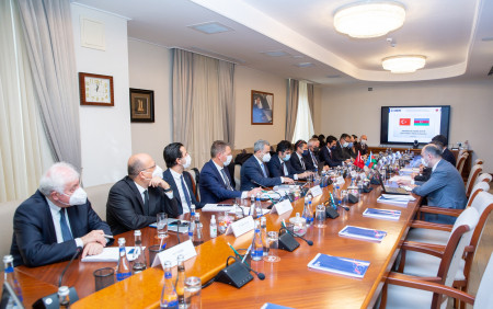 Dəmir yolu sahəsində əməkdaşlıq əlaqələri müzakirə olunub